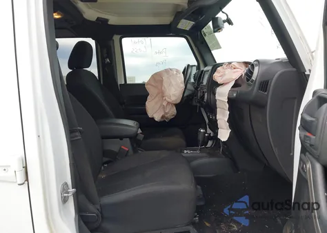 2017 Jeep Wrangler Unlimited Sport 4X4 from USA, damaged, VIN 1C4BJWDG9HL732704